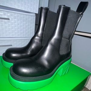 Authentic BOTTEGA black grass boots size 39